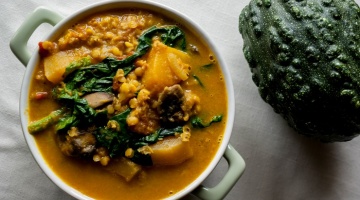 Curry z fasolą i mlekiem kokosowym